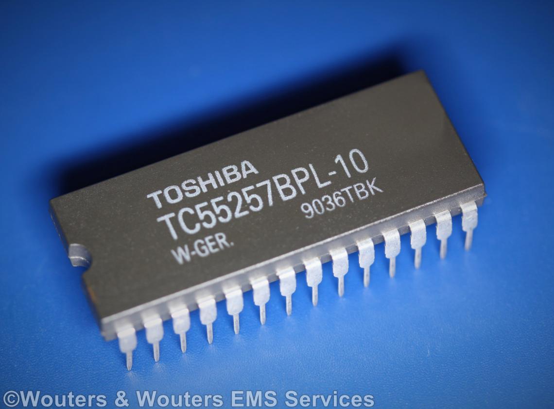 TC55257BPL-10 Static RAM